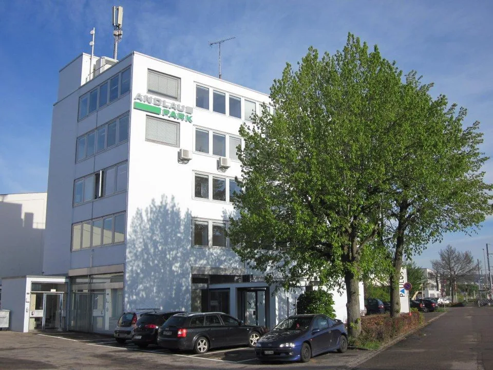 1-Zimmer-Büro oder Lager an zentraler Lage