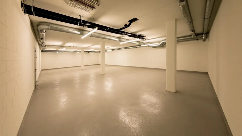 151 m2 Lagerraum zu vermieten  ideal für Ihre Bedürfnisse!
