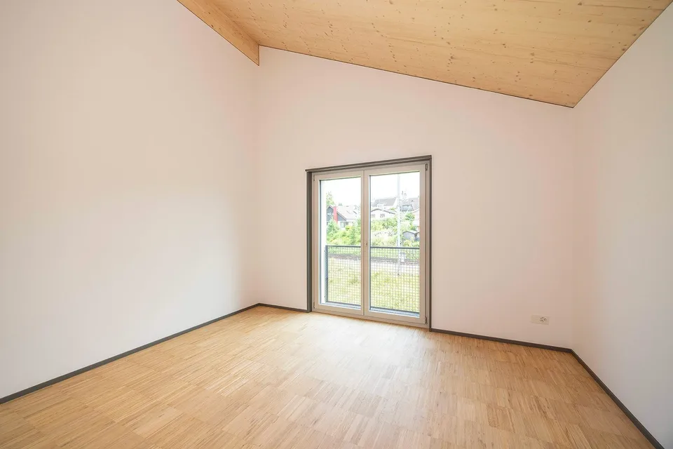 Erstbezug - Wohnen im Alter ab 55 Jahren - Wunderschöne Wohnung im DG
