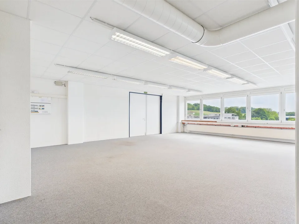310m2 moderne Bürofläche im 2. OG in Murten – Foto 8 von 19