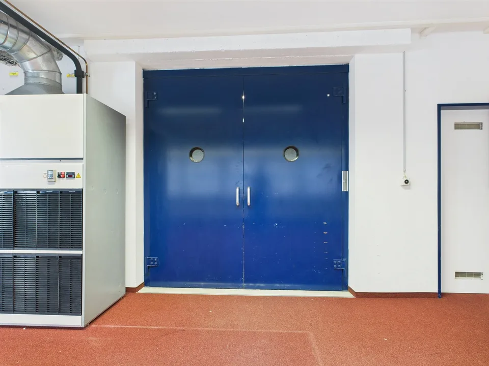 310m2 moderne Bürofläche im 2. OG in Murten – Foto 19 von 19
