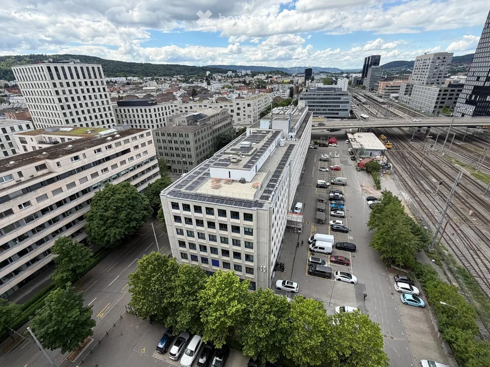 Flatmate wanted for 4.5-room apartment (luxurious, 13th floor), directly at Altstetten station!