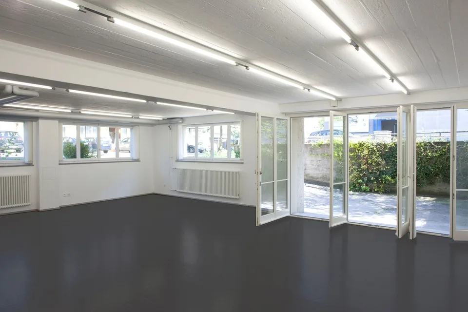 Office space/studio in the basement
