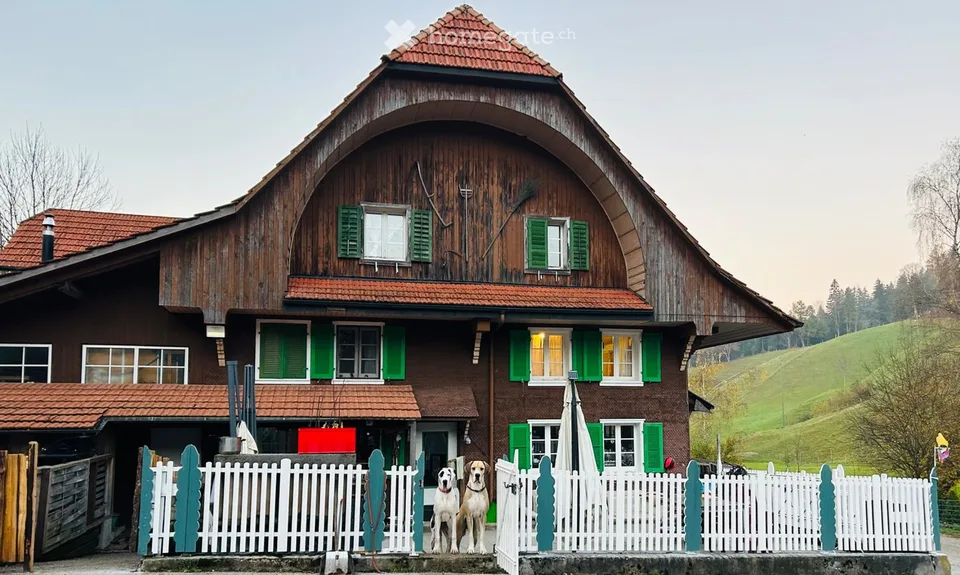Bauernhaus mit Terrasse und Garten