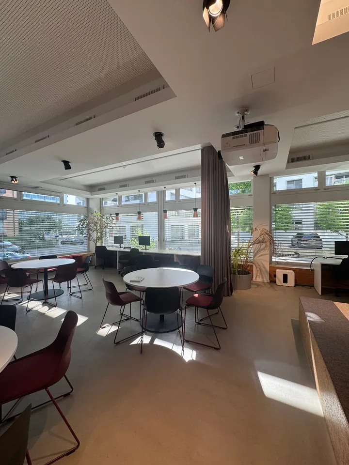 Moderne Bürofläche im Block 22 - Mitten in Zürich Altstetten – Foto 8 von 11