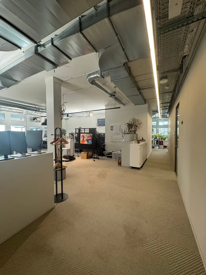 Moderne Bürofläche im Block 22 - Mitten in Zürich Altstetten