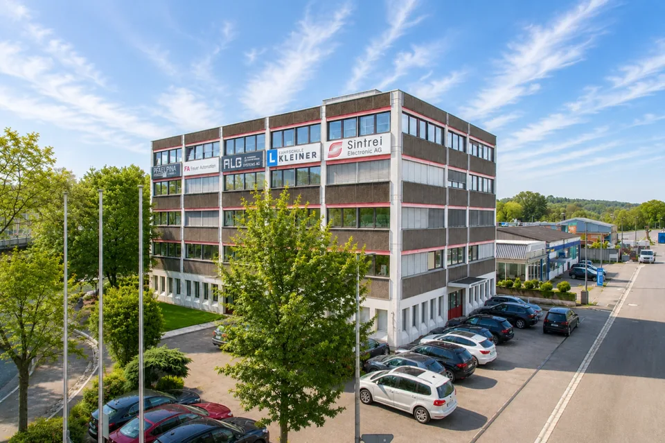 Frisch sanierte, modulare Büroflächen an bester Lage in Neuenhof - individuell ausbaubar