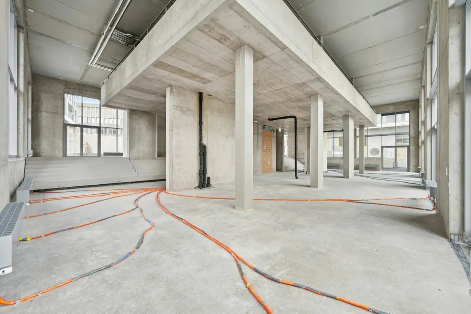 Raum für Ideen: Flexible Gewerbefläche im aufstrebenden Umfeld – Foto 7 von 10