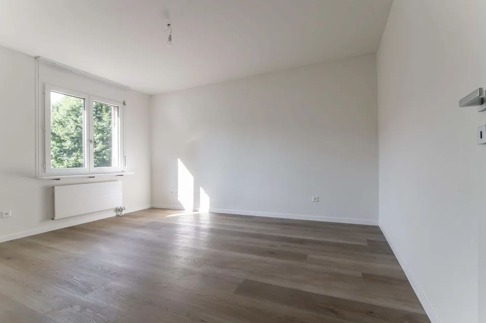 Exklusives 3.5-Zimmer-Wohnung in Breganzona, renoviert mit hochwertigen Ausstattungen – Foto 7 von 11