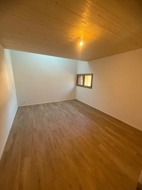 For rent, beautiful 3.5-room apartment in a renovated farm – photo 6 of 9