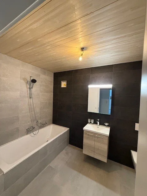For rent, beautiful 3.5-room apartment in a renovated farm – photo 8 of 9