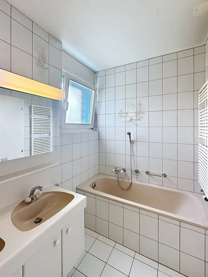 Charmanter 2.5-Zimmer-Wohnung im 1. Stock in Villars-sur-Glâne