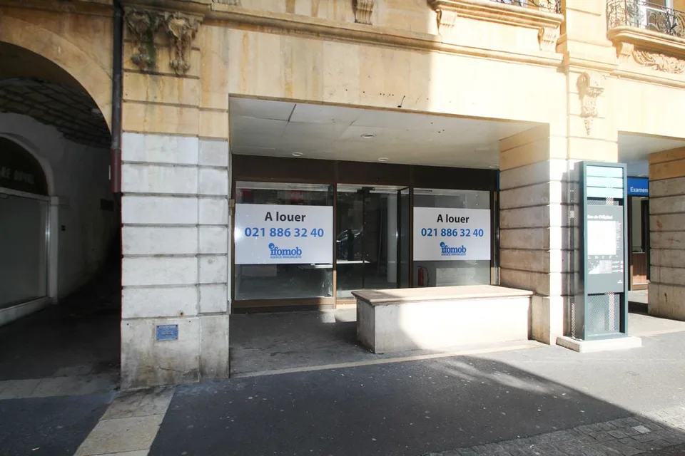 Surface commerciale au rez-de-chaussée située au centre de Neuchâtel