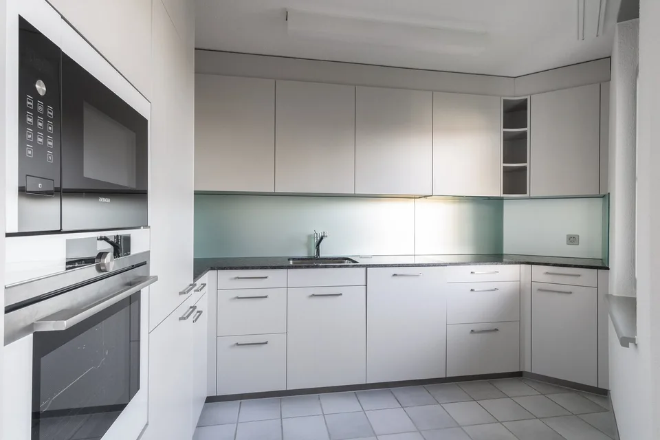 Attraktive sanierte, sonnige 3.5-Zimmerwohnung