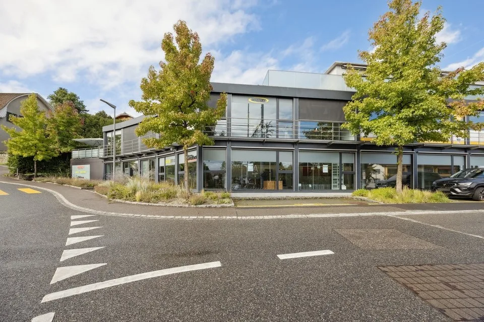 Repräsentatives Büro mit Bahnhofsnähe und starker Präsenz