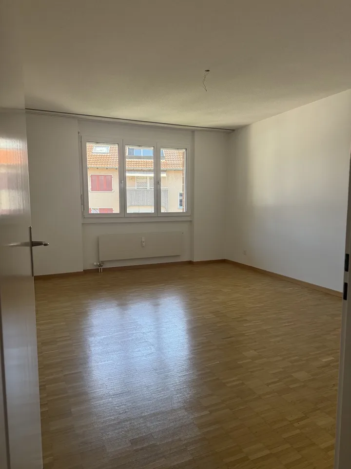 Attraktive 2.5-Zimmerwohnung mit offenem Wohn- und Essbereich