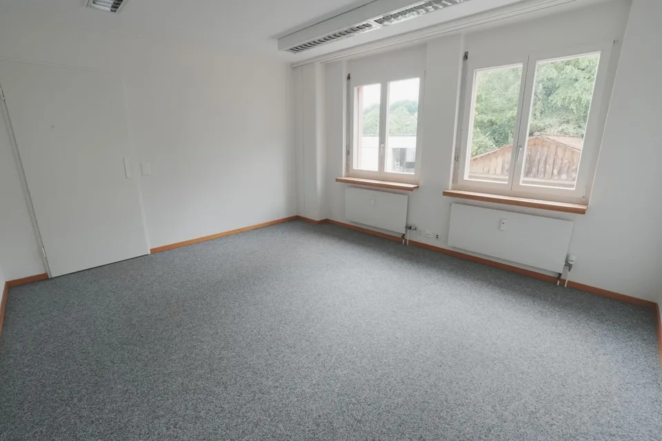 Office spaces in the center of Balsthal