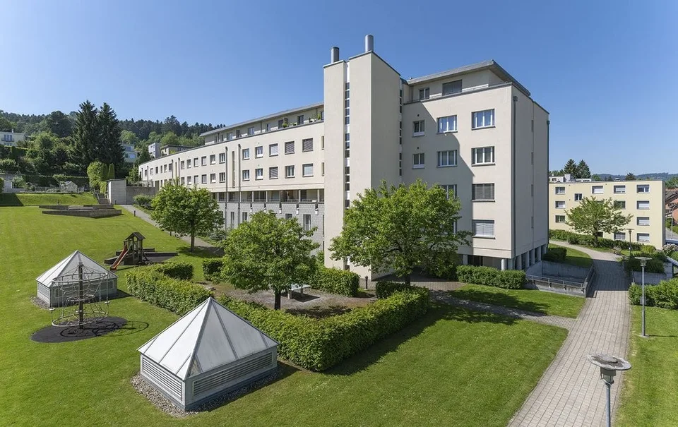 Auto-Einstellplätze per sofort zu vermieten