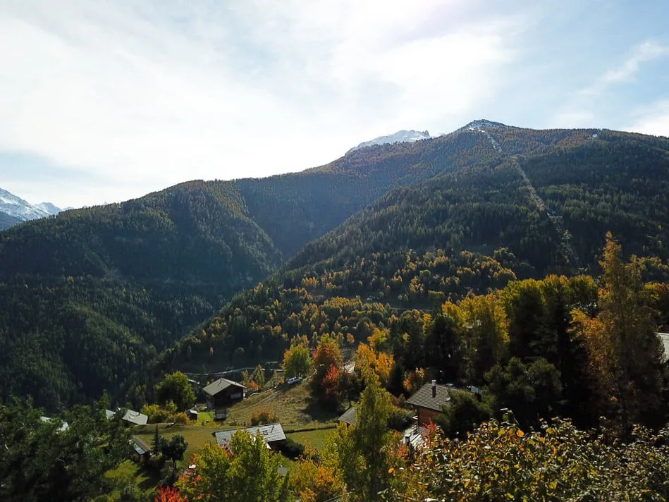 Magnifico chalet "Charme" a Vercorin con vista impareggiabile sulla Val d'Anniviers