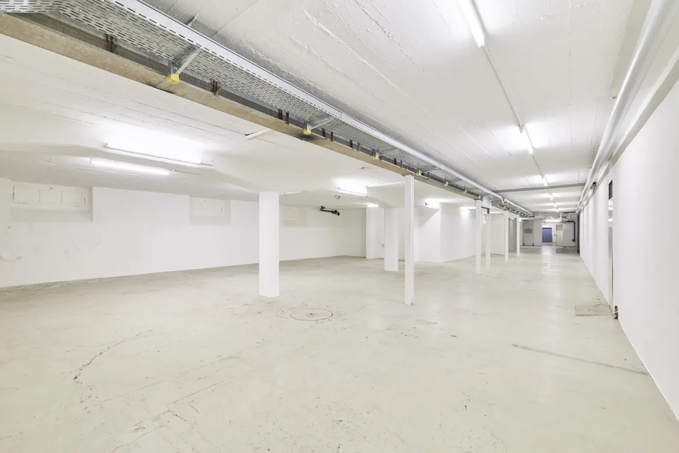 Espace commercial généreux à louer dans un excellent emplacement