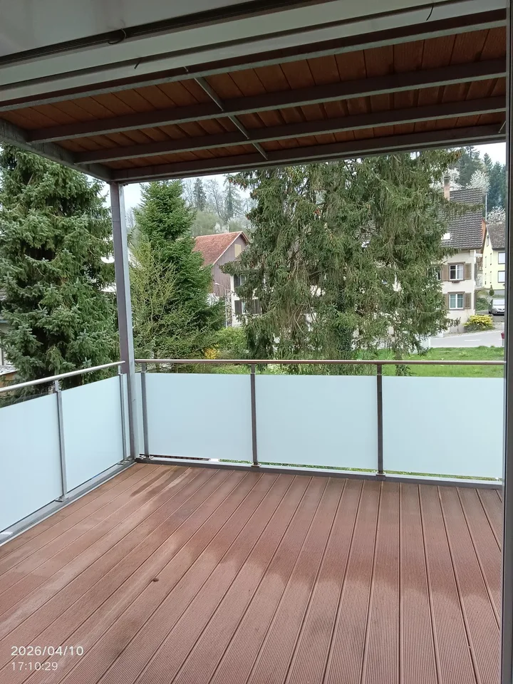 moderne 4-Zimmerwohnung auf dem Land