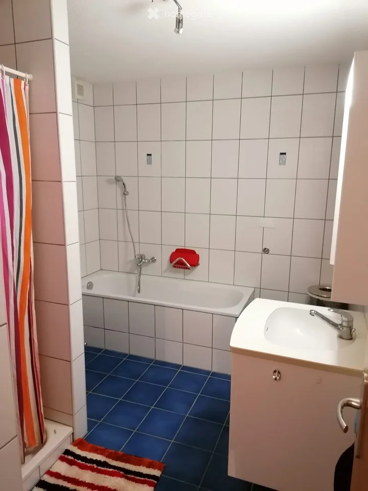 Zimmer 12m2 WG mansardiert schöne Aussicht abgelegene Farm Landschaft