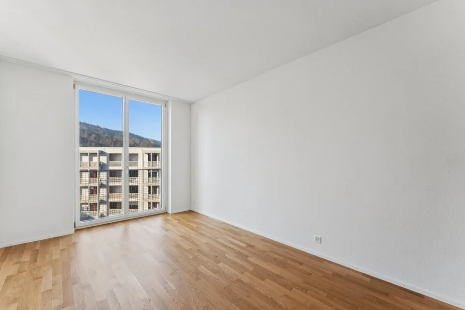 Appartement 4.5 pièces inondé de lumière au 2e étage