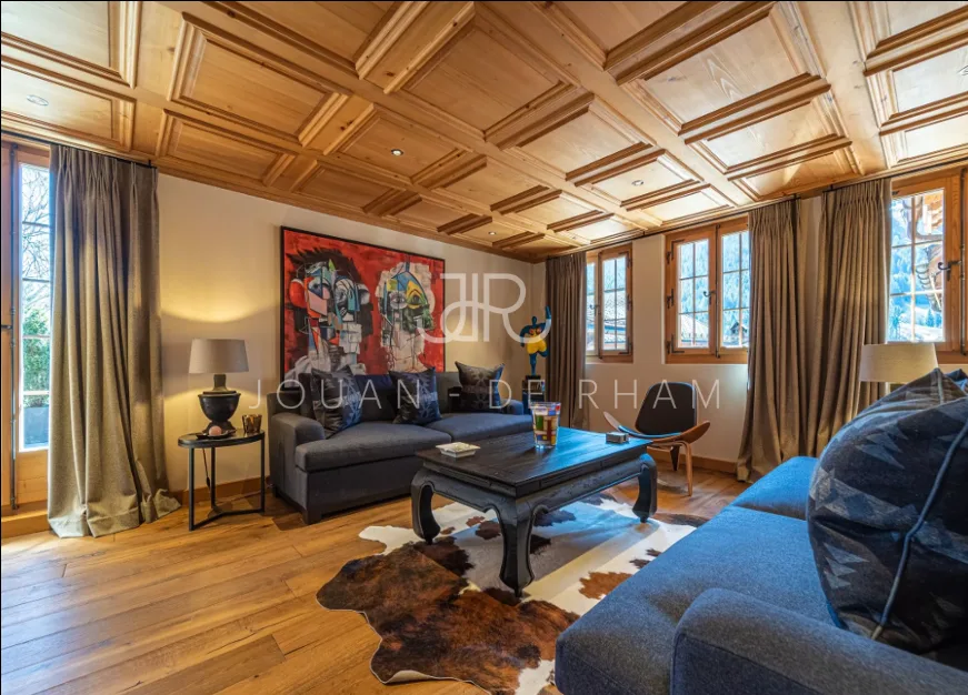Historisches Chalet im Herzen des Dorfes