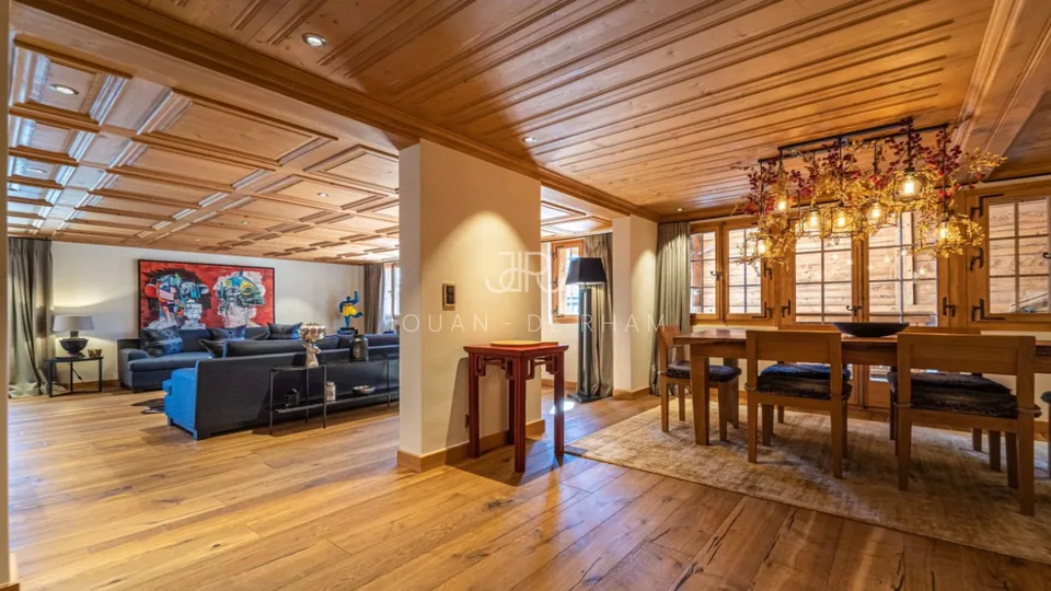 Historisches Chalet im Herzen des Dorfes