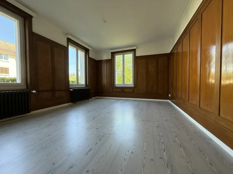 4-Zimmerwohnung im Ergeschoss
