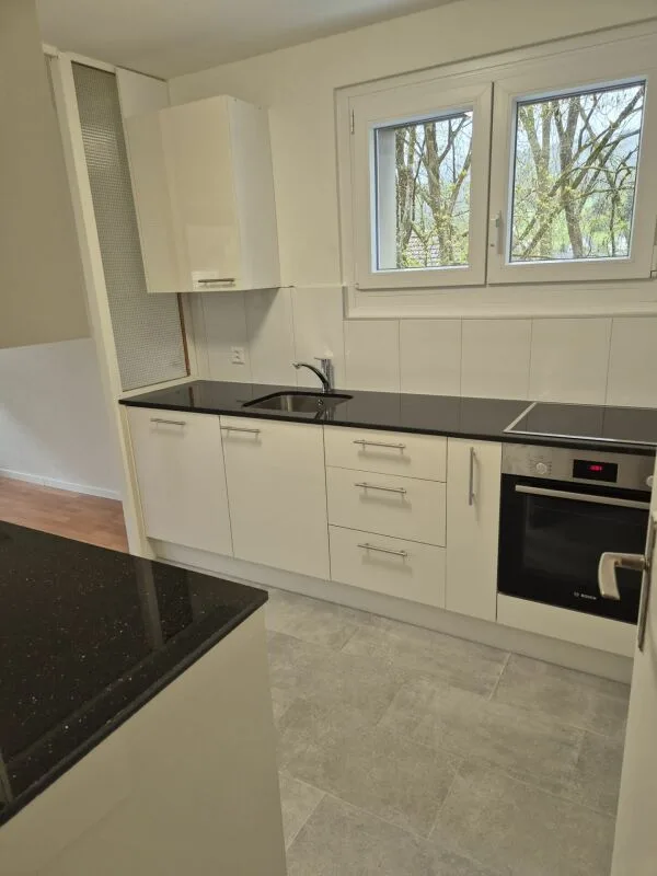 neu renovierte 4.5 Zi Wohnung, 3. Stock