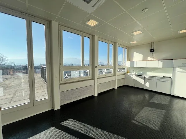 Modernes Büro mit Terrasse – per sofort im begehrten Zürcher Seefeld – Foto 6 von 8