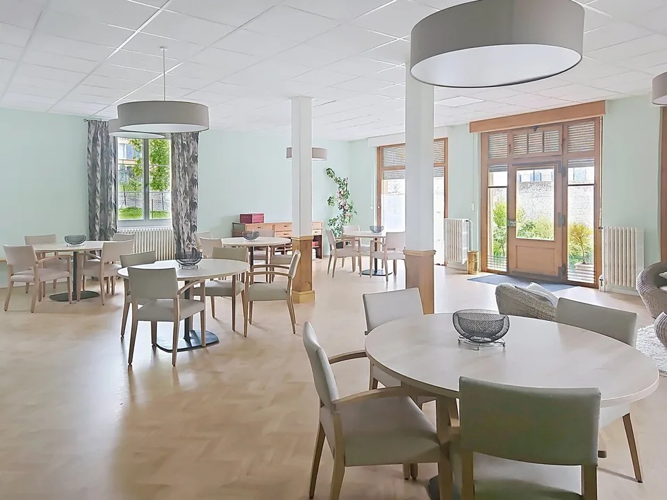 À louer - Surface commerciale au coeur de Combremont-le-Petit