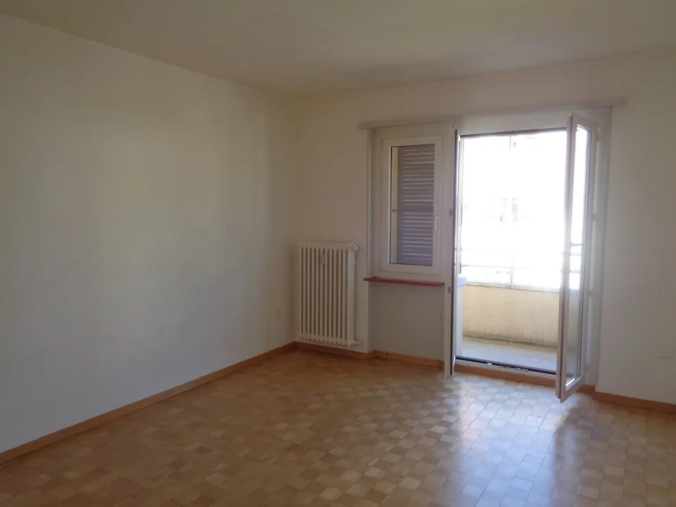 Appartamento al 2° piano in un edificio vicino al centro città