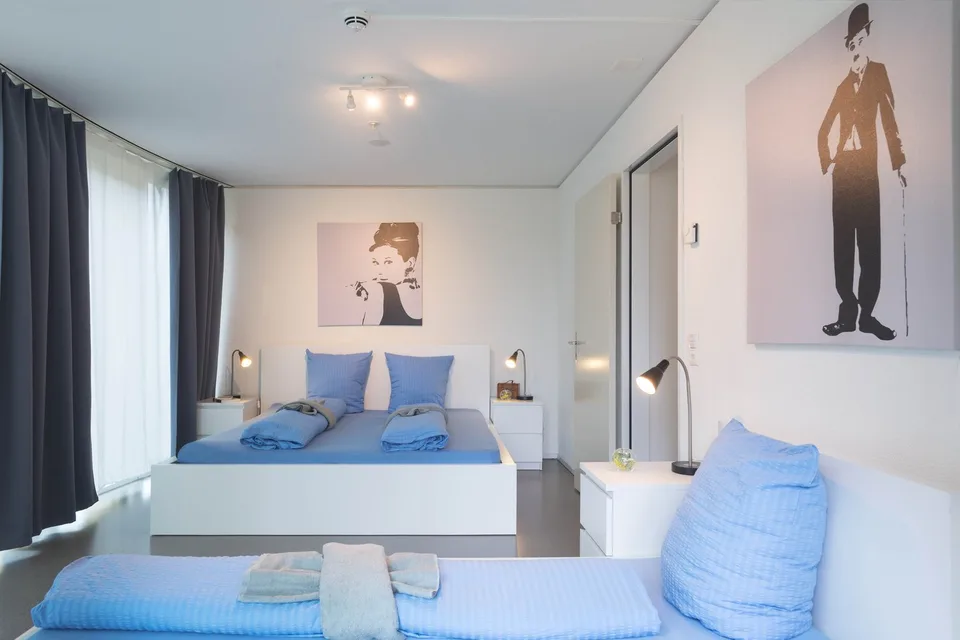 Moderne, möblierte 2-Zimmer-Wohnung mit Balkon in Luzern – foto 12 di 22