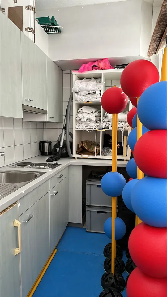 Spazio di pratica e servizio attraente nel centro di Huttwil