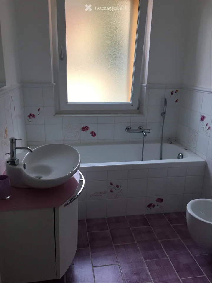 Apartment for rent in Melano