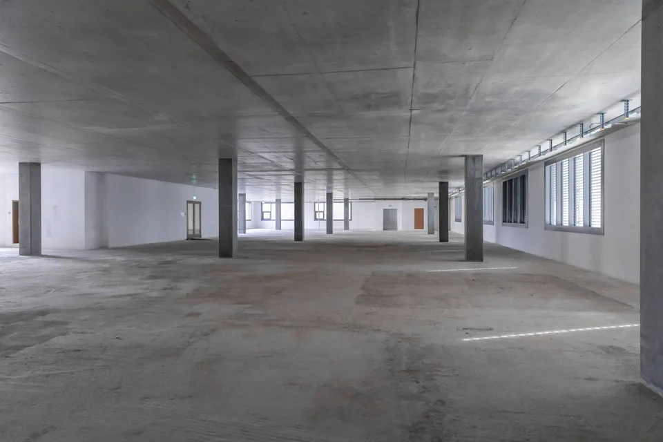 Prächtige Fläche von 1'430 m2 im 2. Stock eines modernen Gebäudes