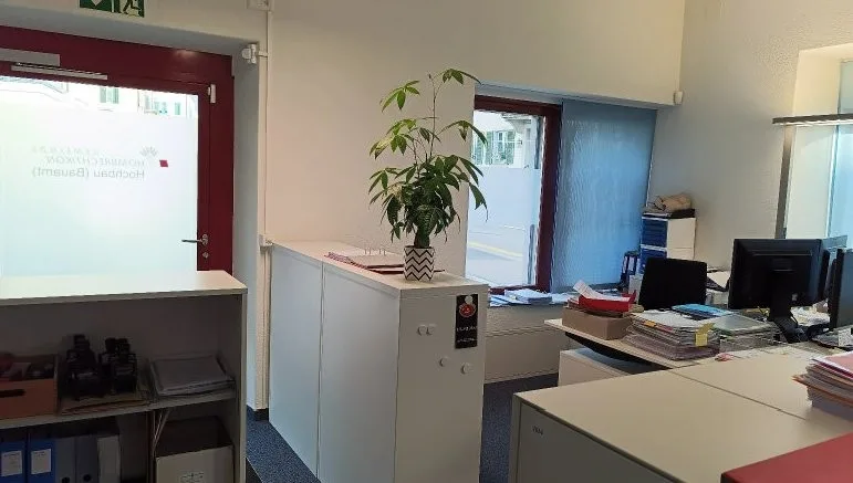 Geräumige Gewerbefläche in Hombrechtikon zu vermieten ab Juli 2026!