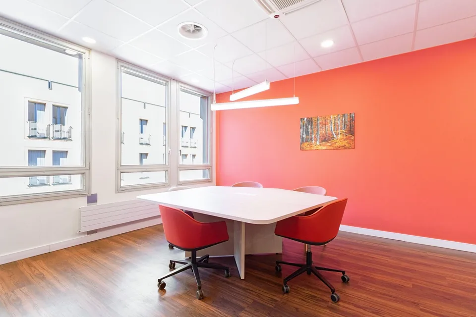 Büro all-inclusive für 5 Personen im Regus Quartier Maghetti