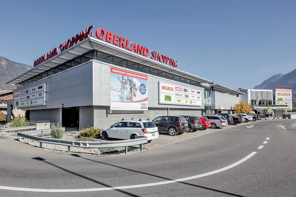 Gewerbefläche im Oberland mit zentraler Anbindung – ideal für Dienstleistung & Praxis