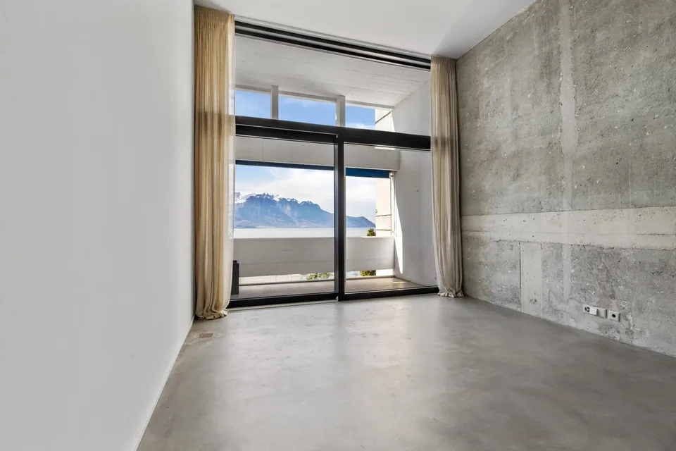 Bel appartement / loft au 4ème étage de 2.5 pièces avec possibilités d'en faire à 3.5 pièces de 150m2 – photo 7 sur 13