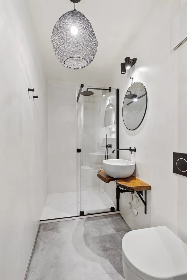 Bel appartement / loft au 4ème étage de 2.5 pièces avec possibilités d'en faire à 3.5 pièces de 150m2 – photo 12 sur 13