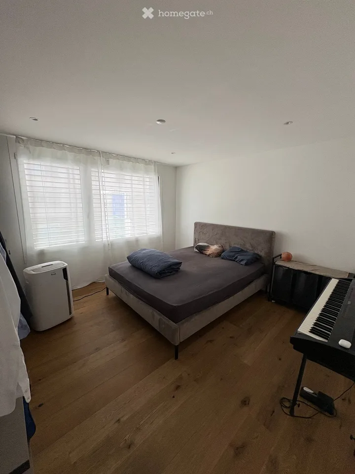 Appartamento moderno 2.5 locali vicino a Stampfenbachplatz a Zurigo