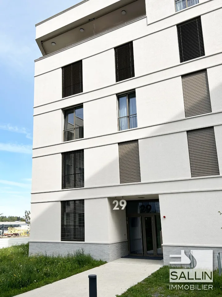 Geräumiges 3½-Zimmer-Attikapartment