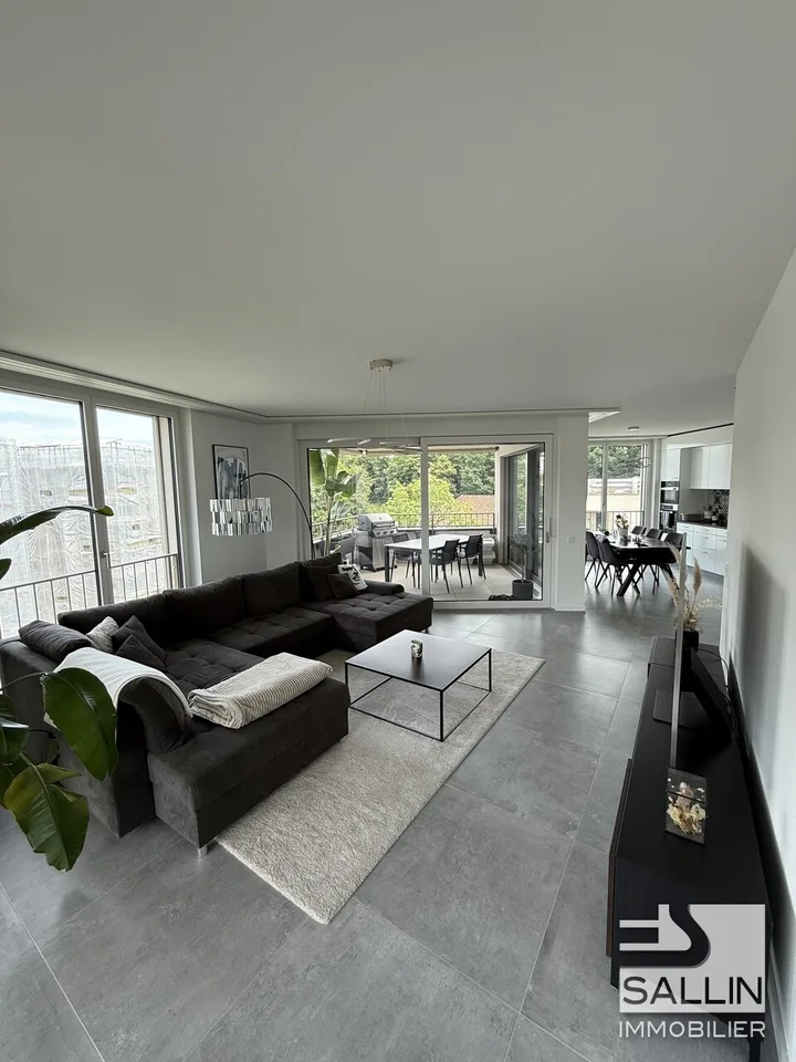 Geräumiges 3½-Zimmer-Attikapartment