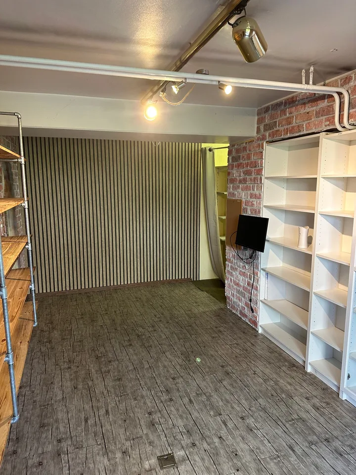 Gewerbefläche zur Miete im Untergeschoss – Rümlang, Schulstrasse 23