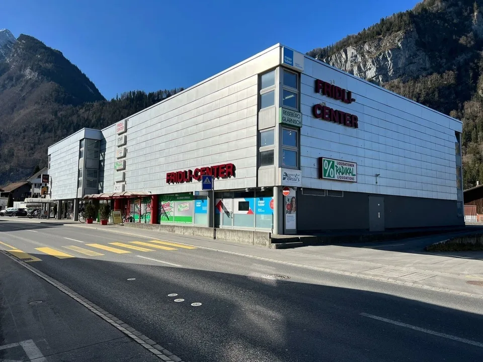 Locali commerciali nel Fridli-Center (da 50m2) – foto 7 di 10