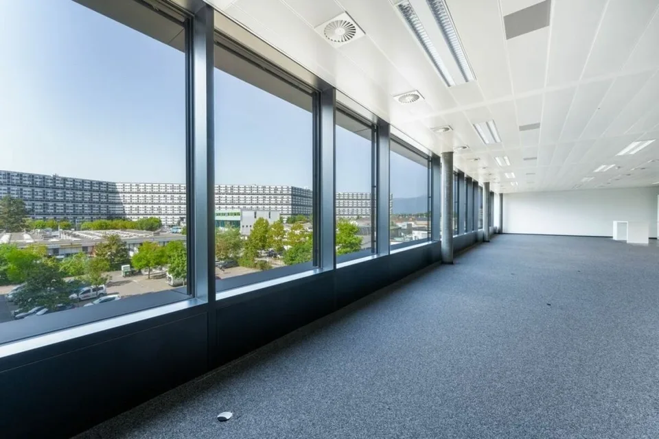 Plateau ouvert de 188 m² à aménager selon vos besoins