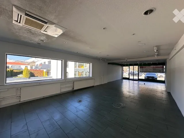 Lokal Gewerbeimmobilie von 170 m² in Uvrier - Ideal für Ihre Aktivität